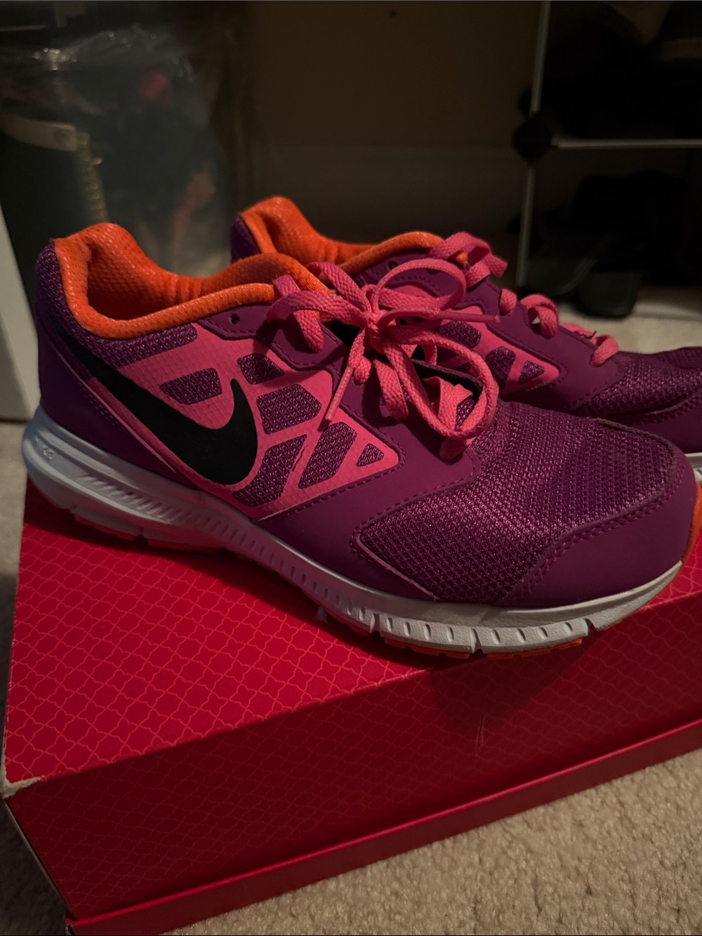 Nike Women's Purple & Pink Athletic Running Shoes